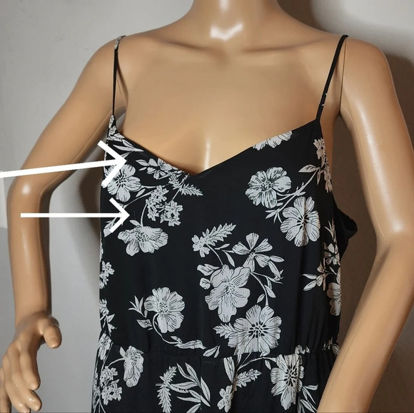 J. Crew midi dress. Ruffle hem. Black white floral. Size 12P - Picture 14 of 15